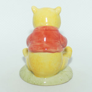 WP01 Royal Doulton Winnie the Pooh figure | Winnie the Pooh and the Honey Pot | boxed