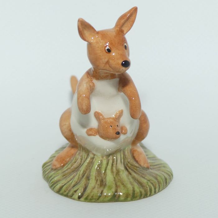 WP08 Royal Doulton Winnie the Pooh figure | Kanga and Roo | figure only