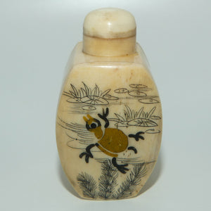 Hand Painted and Engraved decorated Bone and Horn Snuff Bottle