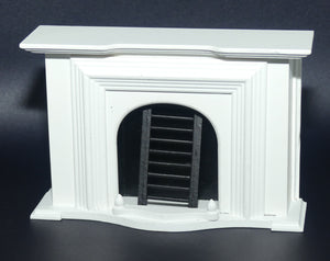 The Dolls House Emporium | Collectors Item | Georgian Fireplace and Ladder | 1:12