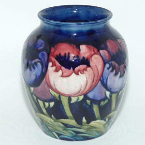 William Moorcroft Poppies 291/7 vase #1 (Large Poppies)
