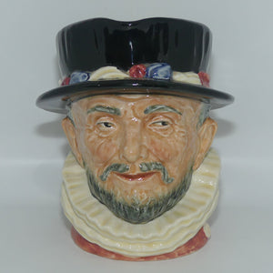D6206 Royal Doulton large character jug Beefeaters | GR handle | Pink