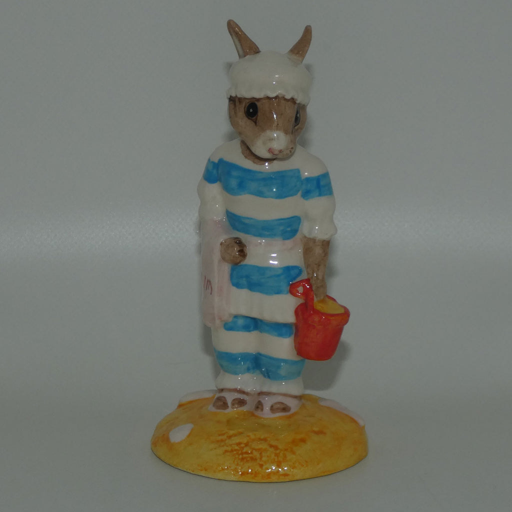 db189-royal-doulton-bunnykins-mother