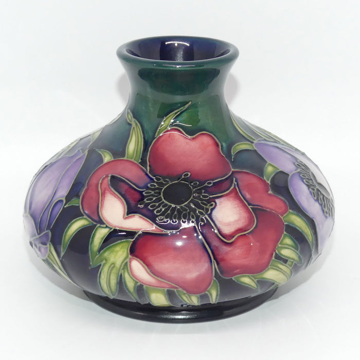 Moorcroft Anemone Tribute 32/5 vase