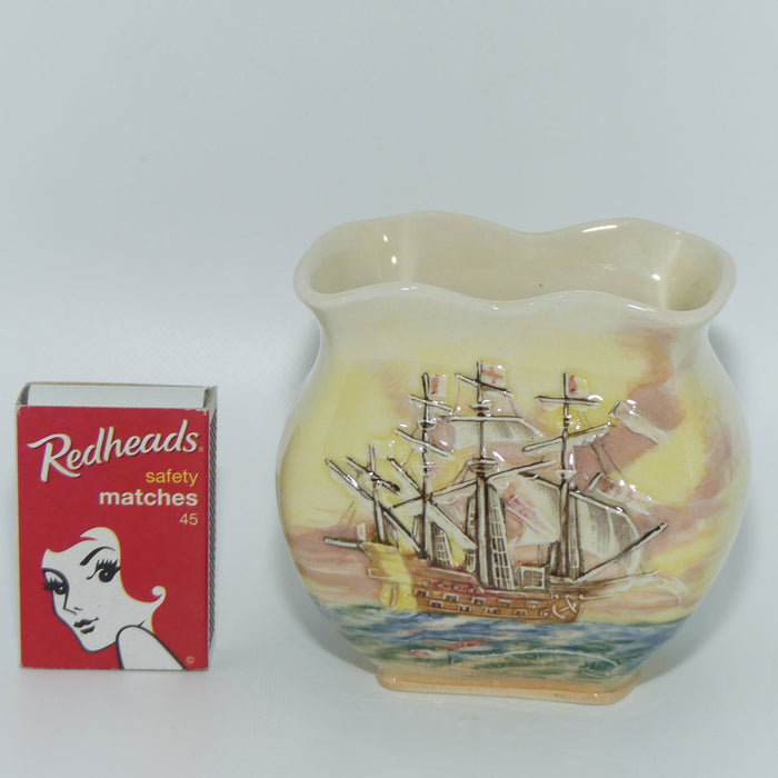 Royal Doulton Famous Ships Ark Royal small vase D5957 | #2