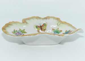 Herend Hungary Queen Victoria pattern | fluted dish #2