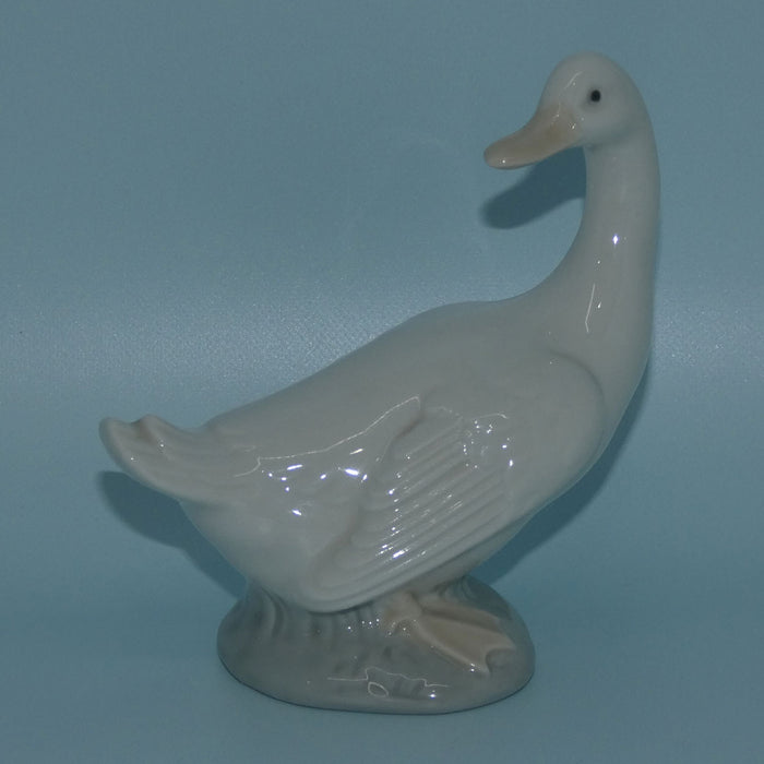 Nao by Lladro figure Turned Back Duck #243 (boxed)