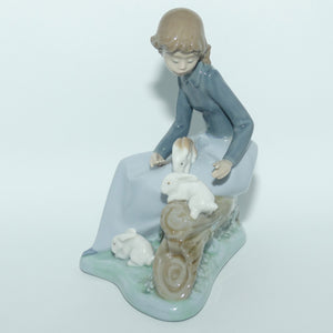 Nao by Lladro figure Young Girl with Rabbits #1026
