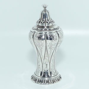 Victorian | Sterling Silver pepperette of gadrooned form | London 1845