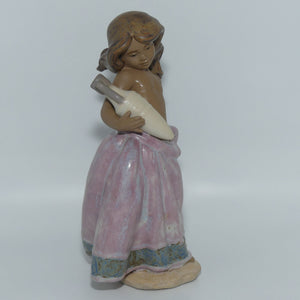 Lladro figure Peasant Girl | Pink | with Urn | #2332