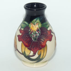 Moorcroft Anna Lily 7/5 vase