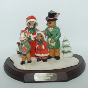 DB194 Royal Doulton Bunnykins Merry Christmas Bunnykins tableau | Ltd Ed 845/2000 | Box + Cert