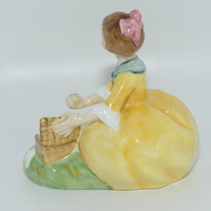 HN2308 Royal Doulton figurine Picnic