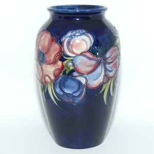 Walter Moorcroft Anemone (Blue) 18/8 vase