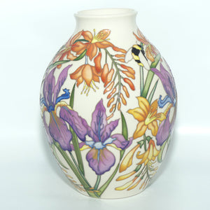 Moorcroft Bees Delight vase | Shape 3/8 | LE4/15