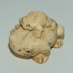 Japanese Carved Bone Netsuke | Large and Small Toads