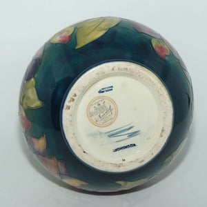 Walter Moorcroft Clematis (Green) 869/9 vase