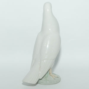 Nao by Lladro figure Dove | Standing Tall