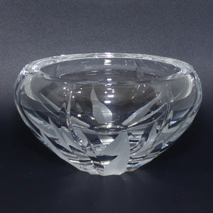 Fine quality Heavy Facetted Crystal bowl | Floral