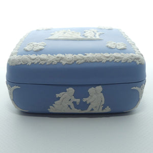 Wedgwood Jasper | White on Pale Blue Sacrifice square trinket box