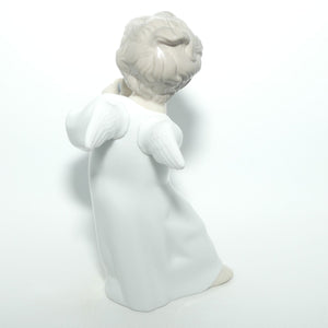 Lladro figure Angel with Flute | Angel Standing | #4540