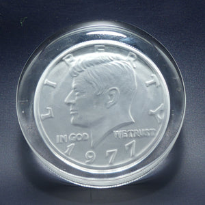 1977 USA Half Dollar | JFK John F Kennedy glass paperweight