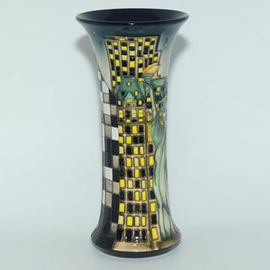 Moorcroft New York 159/10 vase | LE 43/75 | signed