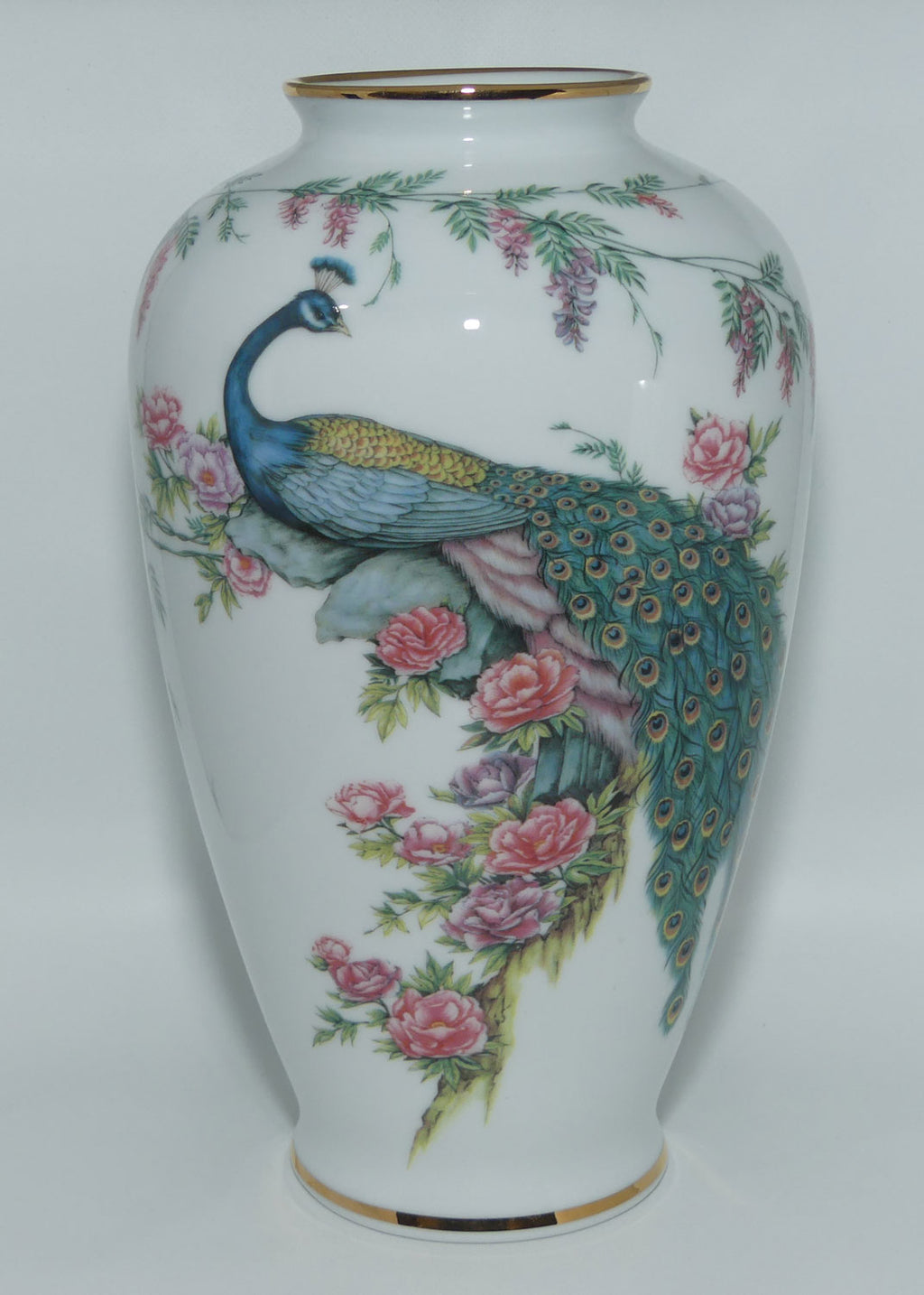 Nitto Fine China | Heritage Collection | The Imperial Peacock vase
