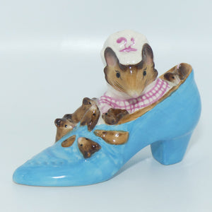 Beswick Beatrix Potter The Old Woman who lived in a Shoe | BP3a