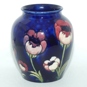 William Moorcroft Poppies large bulbous vase (Large Poppies, High & Low flowers)