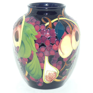 Moorcroft Queens Choice 216/8 vase