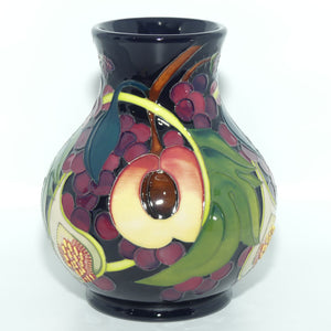 Moorcroft Queens Choice 869/6 vase