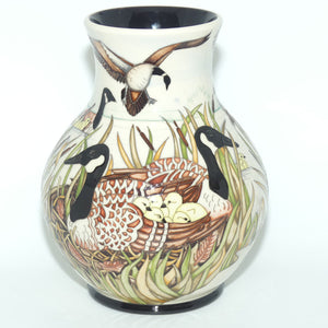 Moorcroft The Gathering 869/9 vase  (Ltd Ed)