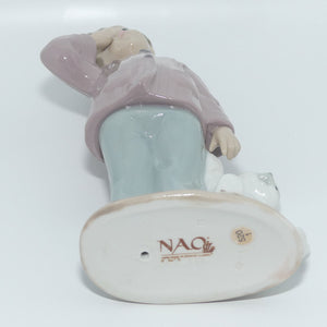 Nao by Lladro figure Sleepy Head #1139