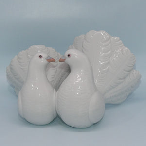 lladro-figure-couple-of-doves-1169