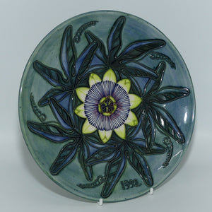 Moorcroft Pottery | Annual Year plate | 1992 Passionflower | Ltd Ed