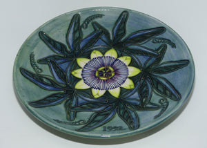 Moorcroft Pottery | Annual Year plate | 1992 Passionflower | Ltd Ed