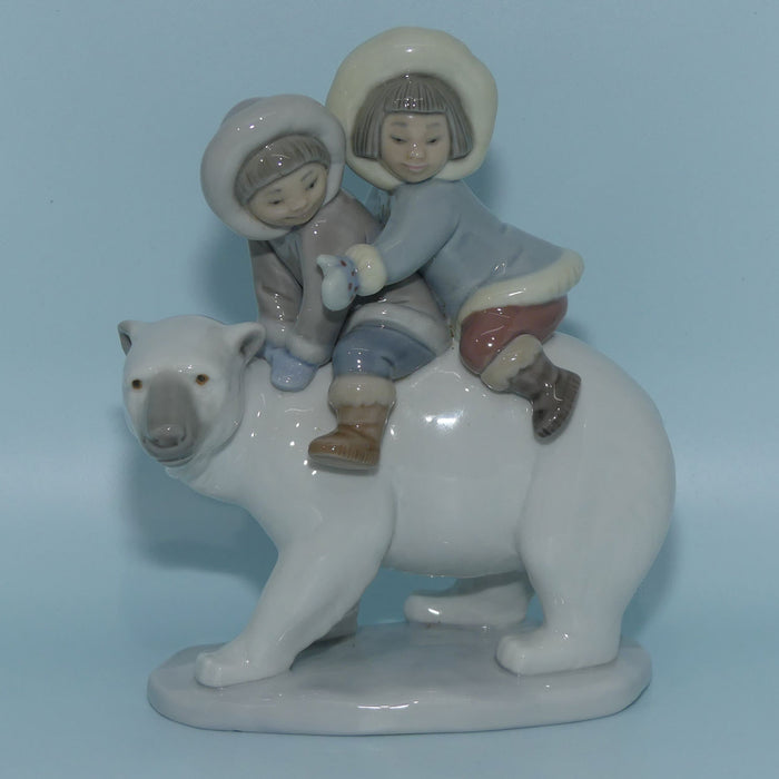 Lladro figure Eskimo Riders #5353
