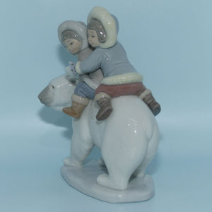 lladro-figure-eskimo-riders-5353