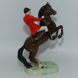 0868-beswick-huntsman-on-rearing-horse-second-version