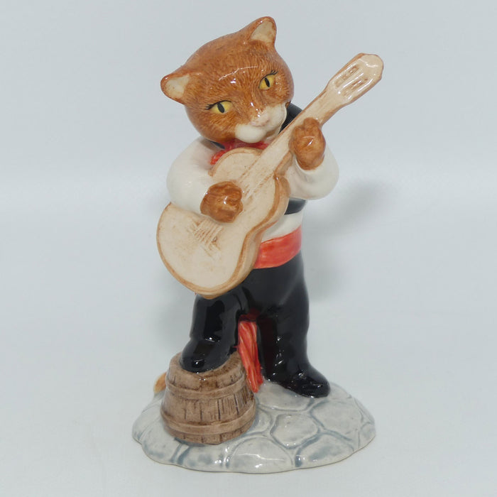 CC7 Beswick Cats Chorus figure | Feline Flamenco