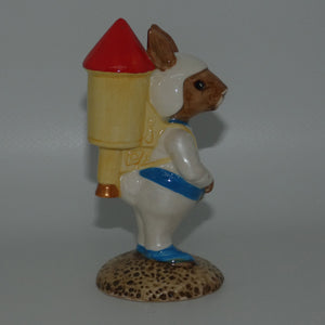 db20-royal-doulton-bunnykins-astro-rocket-man