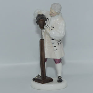 HN2239 Royal Doulton figurine Wigmaker of Williamsburg  