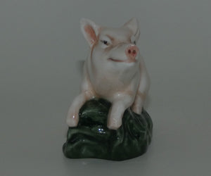 hn2648-royal-doulton-figure-piglet