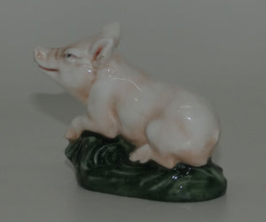 hn2648-royal-doulton-figure-piglet