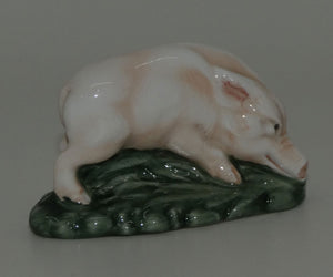 hn2653-royal-doulton-figure-piglet