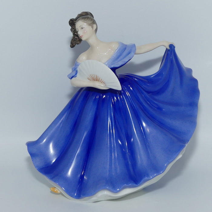 HN2791 Royal Doulton figure Elaine | Blue