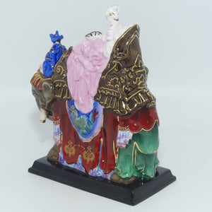HN5651 Royal Doulton figurine Princess Badoura | HN Icons