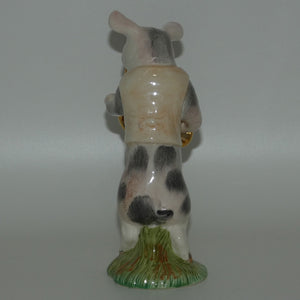 pp8-beswick-pig-prom-richard-the-french-horn-player