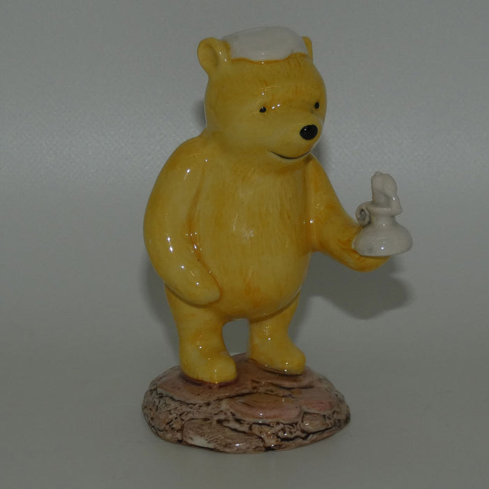 WP11 Royal Doulton Winnie the Pooh figure | Winnie lights the Candle